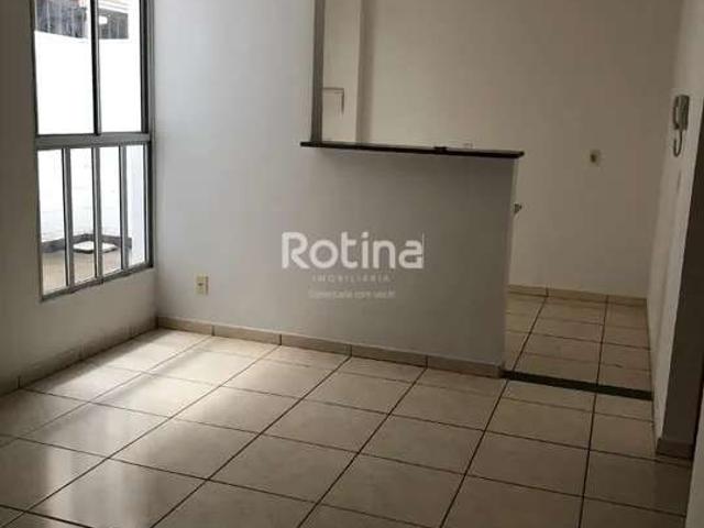 Apartamento venda em Região Geográfica Imediata de Uberlândia, Oliveira Fortes