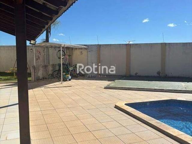Apartamento venda em Região Geográfica Imediata de Uberlândia, Oliveira Fortes
