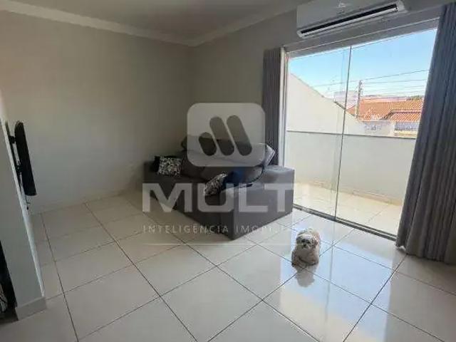Apartamento venda em Região Geográfica Imediata de Uberlândia, Oliveira Fortes