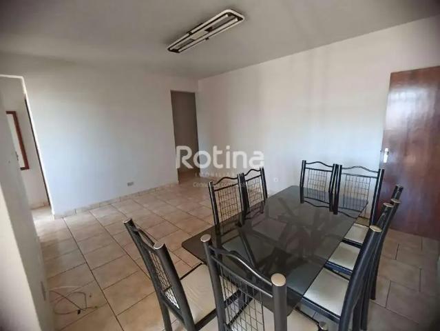 Apartamento venda em Região Geográfica Imediata de Uberlândia, Oliveira Fortes