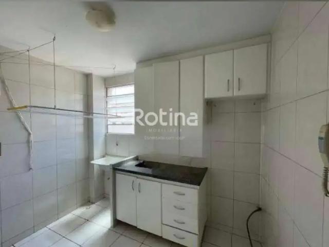 Apartamento venda em Região Geográfica Imediata de Uberlândia, Oliveira Fortes