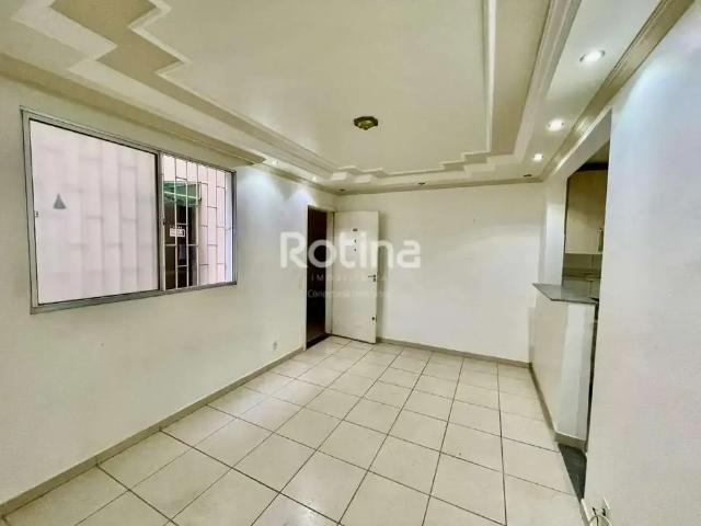 Apartamento venda em Região Geográfica Imediata de Uberlândia, Oliveira Fortes