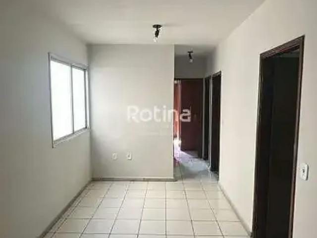 Apartamento venda em Região Geográfica Imediata de Uberlândia, Oliveira Fortes