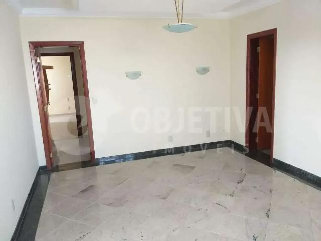 Apartamento venda em Região Geográfica Imediata de Uberlândia, Oliveira Fortes