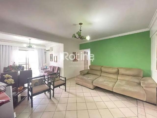 Apartamento venda em Região Geográfica Imediata de Uberlândia, Oliveira Fortes