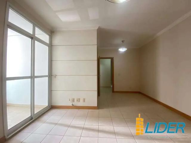 Apartamento venda em Região Geográfica Imediata de Uberlândia, Oliveira Fortes