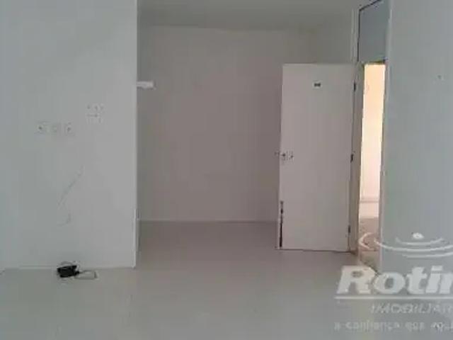 Apartamento venda em Região Geográfica Imediata de Uberlândia, Oliveira Fortes