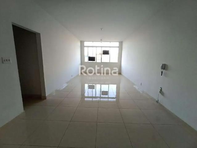Apartamento venda em Região Geográfica Imediata de Uberlândia, Oliveira Fortes