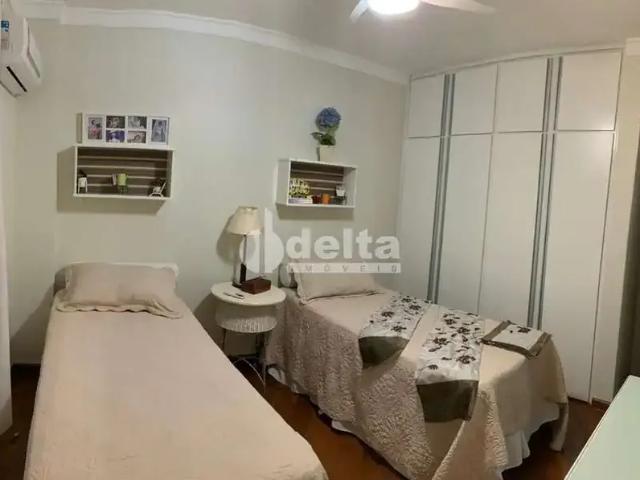Apartamento venda em Região Geográfica Imediata de Uberlândia, Oliveira Fortes