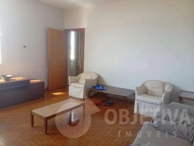 Apartamento venda em Região Geográfica Imediata de Uberlândia, Oliveira Fortes