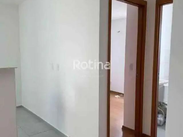 Apartamento venda em Região Geográfica Imediata de Uberlândia, Oliveira Fortes