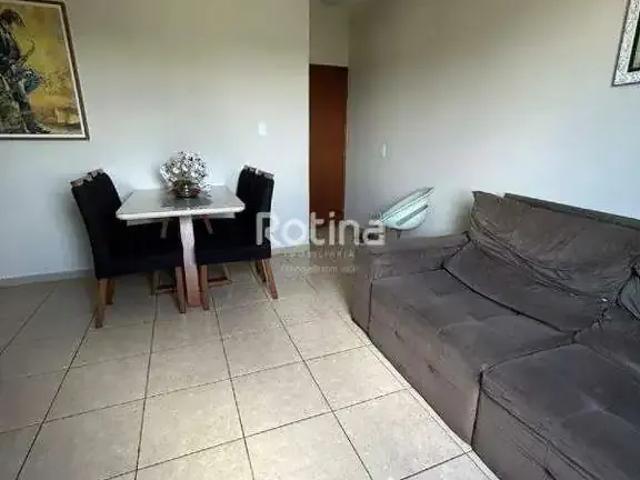 Apartamento venda em Região Geográfica Imediata de Uberlândia, Oliveira Fortes