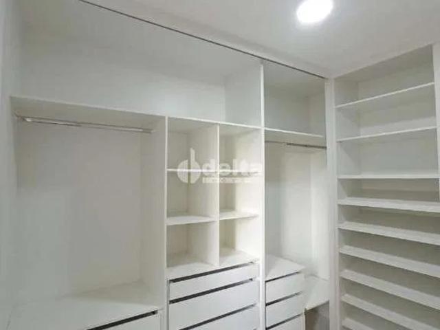 Apartamento venda em Chácaras Tubalina e Quartel, Uberlândia