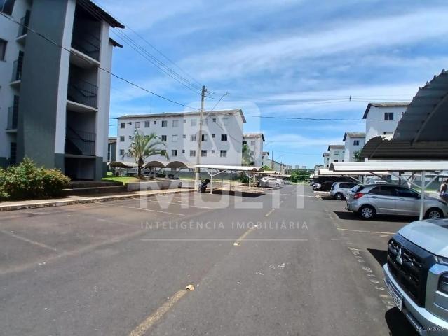 Apartamento venda em Segismundo Pereira, Uberlândia