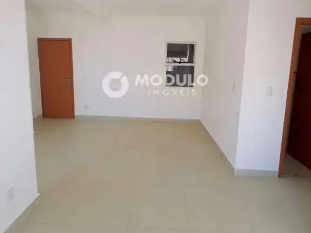 Apartamento venda em Região Geográfica Imediata de Uberlândia, Oliveira Fortes