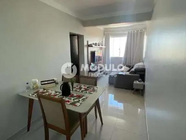 Apartamento venda em Região Geográfica Imediata de Uberlândia, Oliveira Fortes