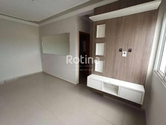 Apartamento venda em Região Geográfica Imediata de Uberlândia, Oliveira Fortes