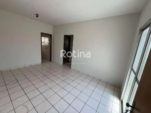 Apartamento venda em Região Geográfica Imediata de Uberlândia, Oliveira Fortes