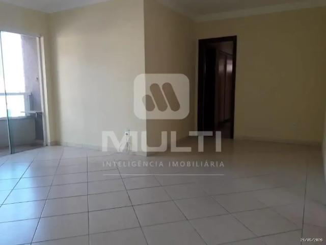 Apartamento venda em Região Geográfica Imediata de Uberlândia, Oliveira Fortes