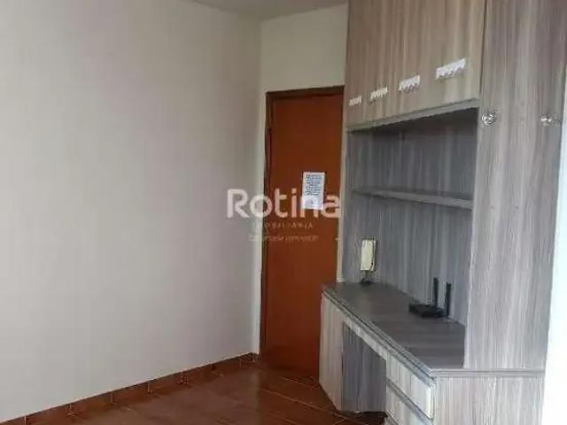 Apartamento venda em Região Geográfica Imediata de Uberlândia, Oliveira Fortes