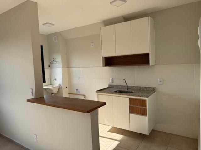 Apartamento venda em Região Geográfica Imediata de Uberlândia, Oliveira Fortes