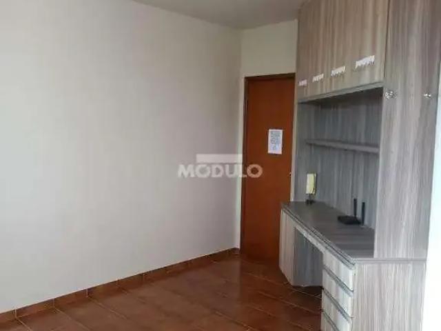 Apartamento venda em Região Geográfica Imediata de Uberlândia, Oliveira Fortes