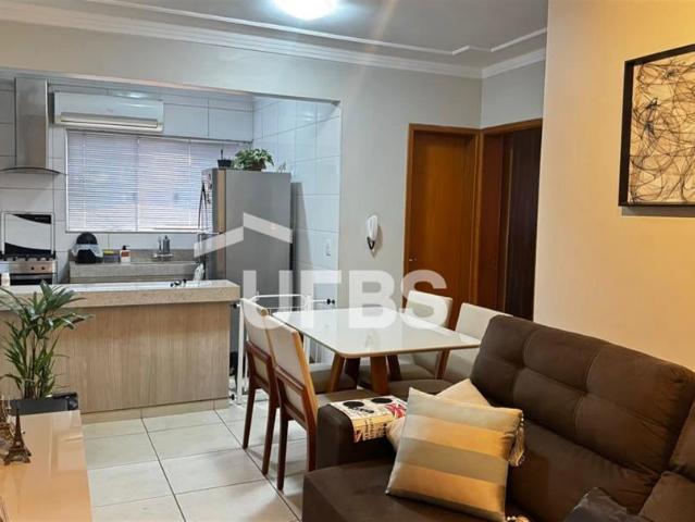 Apartamento venda em Setor Central, Uberlândia