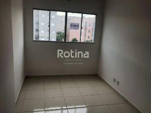 Apartamento venda em Região Geográfica Imediata de Uberlândia, Oliveira Fortes