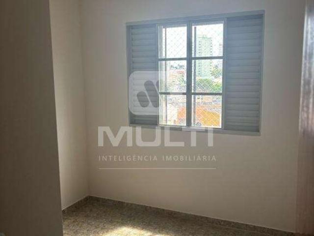 Apartamento venda em Região Geográfica Imediata de Uberlândia, Oliveira Fortes