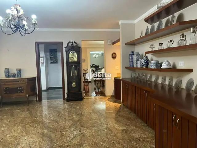 Apartamento venda em Região Geográfica Imediata de Uberlândia, Oliveira Fortes