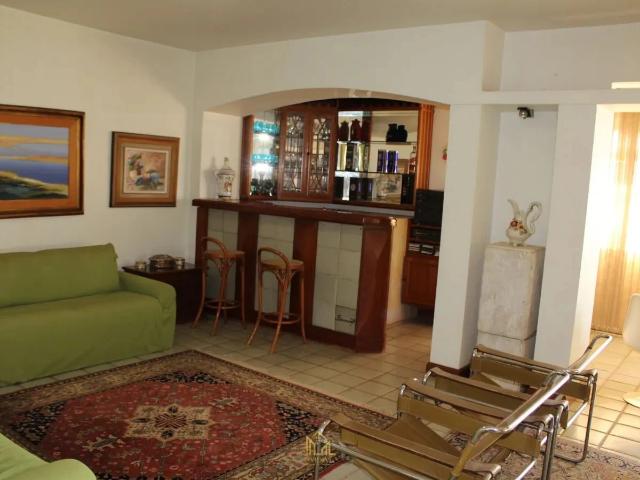 Apartamento venda em Setor Central, Uberlândia