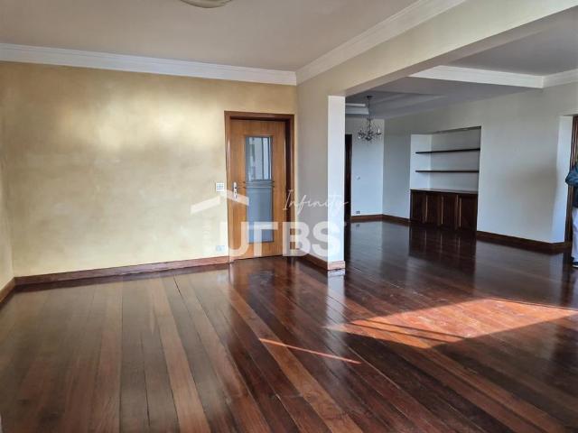 Apartamento venda em Setor Central, Uberlândia