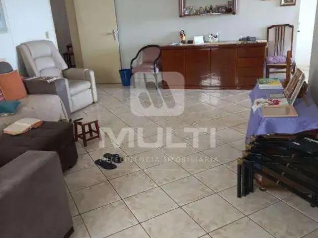 Apartamento venda em Região Geográfica Imediata de Uberlândia, Oliveira Fortes