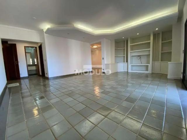 Apartamento venda em Região Geográfica Imediata de Uberlândia, Oliveira Fortes
