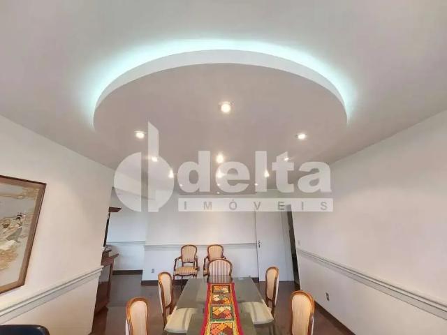 Apartamento venda em Região Geográfica Imediata de Uberlândia, Oliveira Fortes