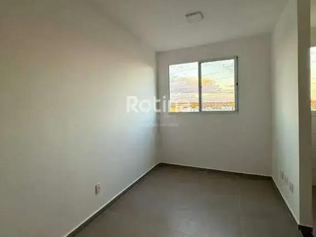 Apartamento venda em Região Geográfica Imediata de Uberlândia, Oliveira Fortes