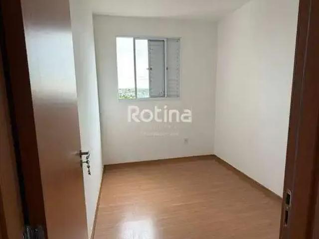 Apartamento venda em Região Geográfica Imediata de Uberlândia, Oliveira Fortes