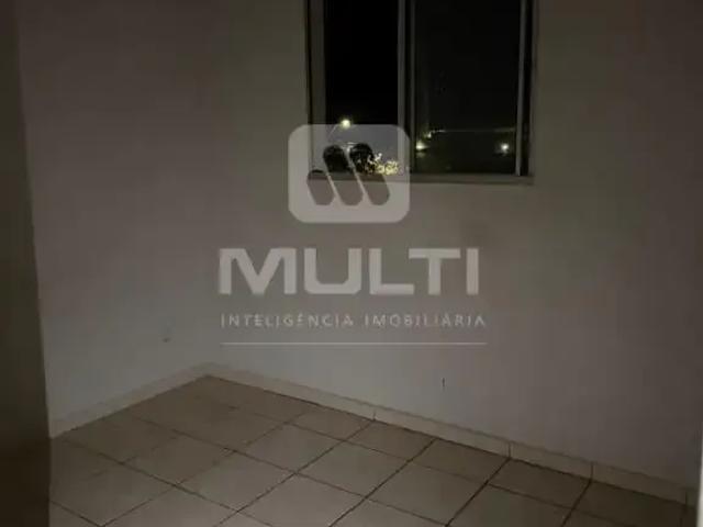 Apartamento venda em Região Geográfica Imediata de Uberlândia, Oliveira Fortes