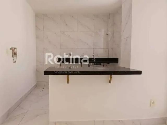 Apartamento venda em Região Geográfica Imediata de Uberlândia, Oliveira Fortes