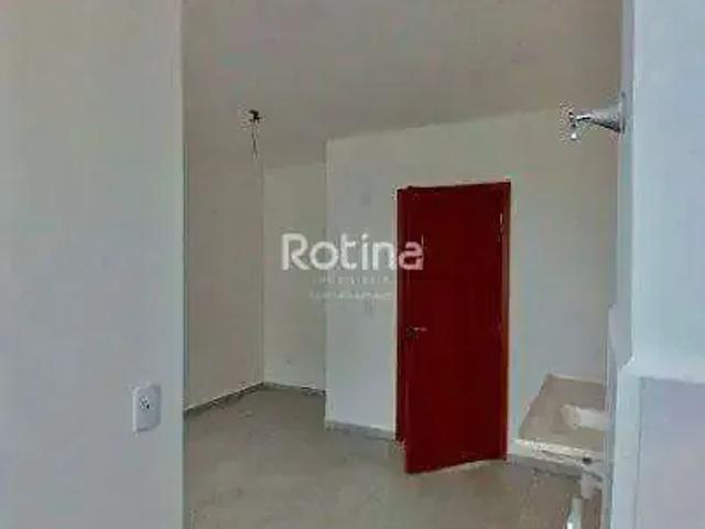 Apartamento venda em Região Geográfica Imediata de Uberlândia, Oliveira Fortes