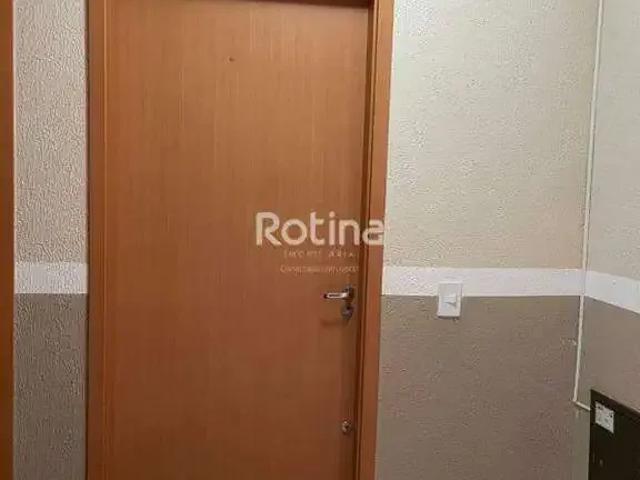 Apartamento venda em Região Geográfica Imediata de Uberlândia, Oliveira Fortes
