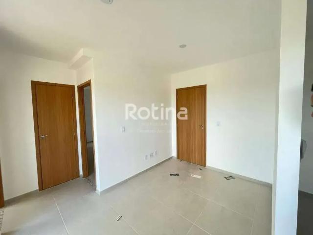 Apartamento venda em Região Geográfica Imediata de Uberlândia, Oliveira Fortes