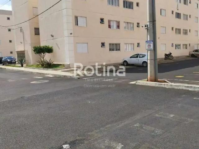 Apartamento venda em Região Geográfica Imediata de Uberlândia, Oliveira Fortes
