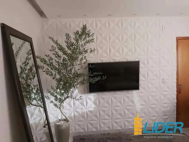 Apartamento venda em Região Geográfica Imediata de Uberlândia, Oliveira Fortes