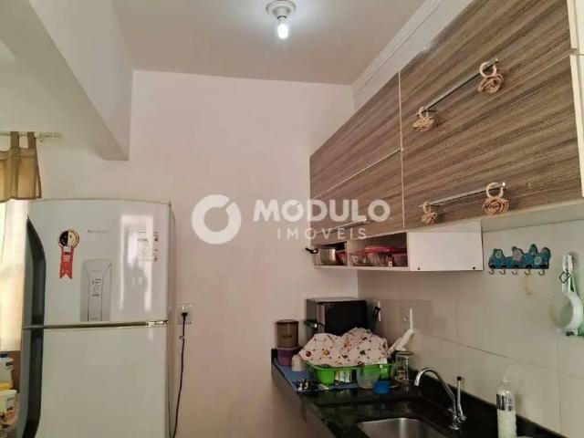 Apartamento venda em Região Geográfica Imediata de Uberlândia, Oliveira Fortes