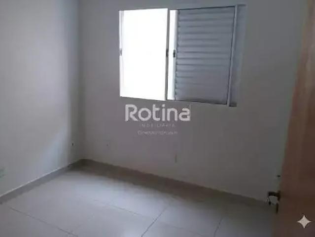Apartamento venda em Região Geográfica Imediata de Uberlândia, Oliveira Fortes