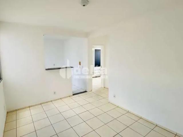 Apartamento venda em Região Geográfica Imediata de Uberlândia, Oliveira Fortes