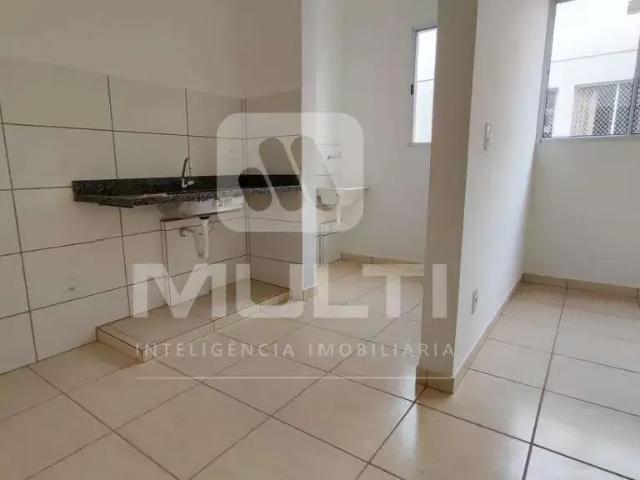 Apartamento venda em Região Geográfica Imediata de Uberlândia, Oliveira Fortes
