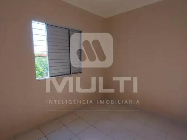Apartamento venda em Região Geográfica Imediata de Uberlândia, Oliveira Fortes