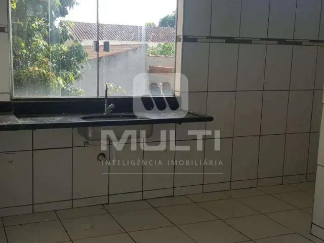 Apartamento venda em Região Geográfica Imediata de Uberlândia, Oliveira Fortes